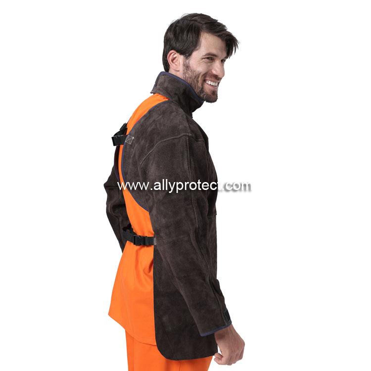 AP-8002 炭咖色皮護(hù)胸帶領(lǐng)長(zhǎng)袖圍裙